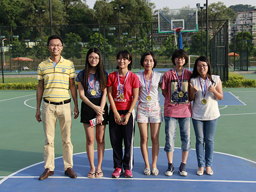 女篮冠军 拿铁队