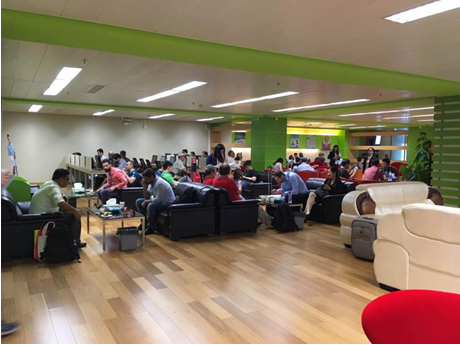 贵宾俱乐部后场休息区