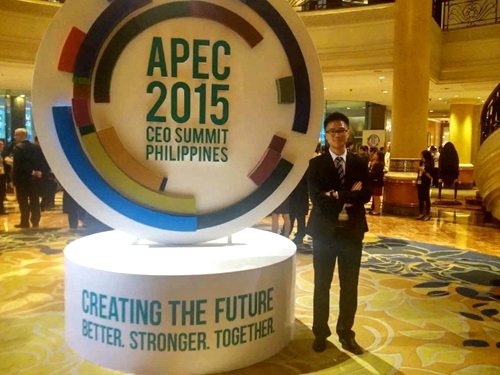 李佳宸于会场留影