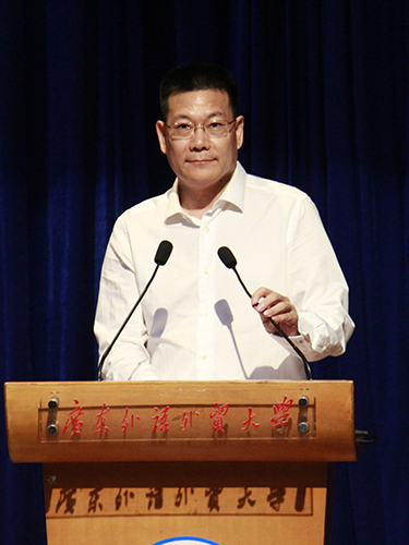 仲伟合校长致辞