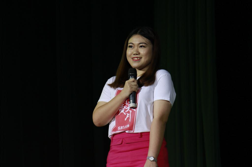 陈娓老师脱口秀《我们》